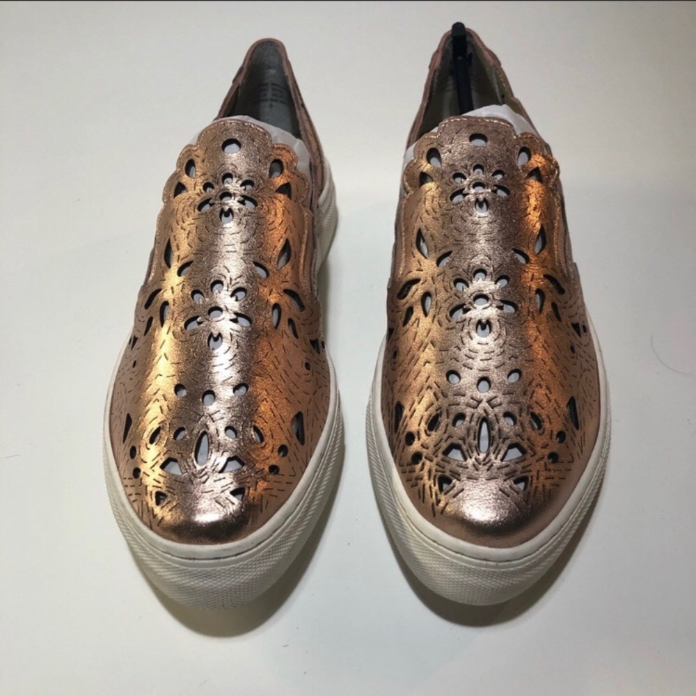 Seychelles slip-on sneaker